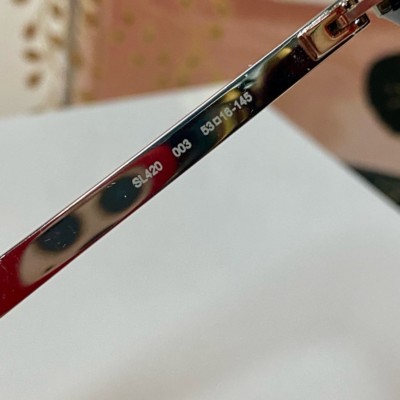 saint laurent sunglasses unisex: few scratches- nice color- include box - Picture 3 of 13